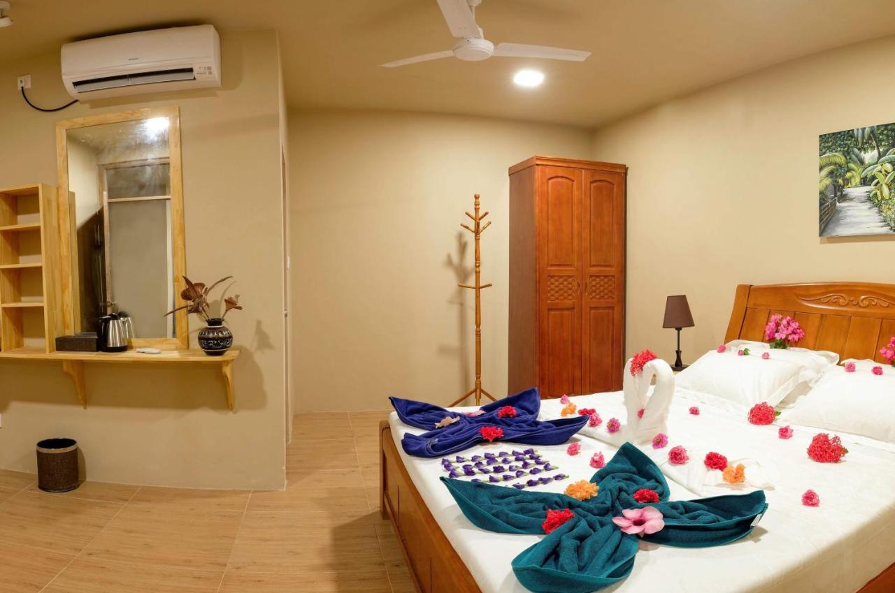 Muraka Inn Thoddoo Extérieur photo