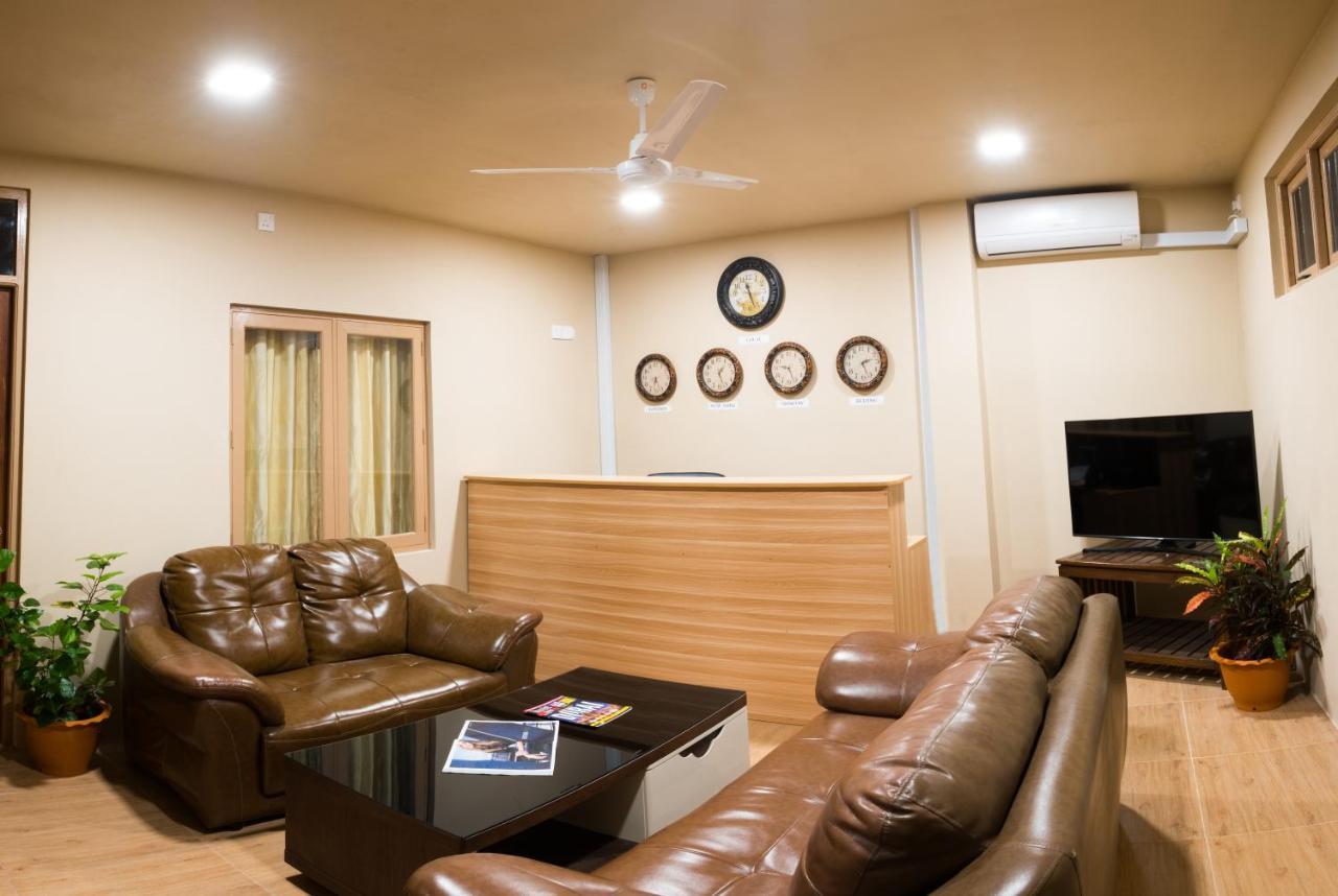 Muraka Inn Thoddoo Extérieur photo